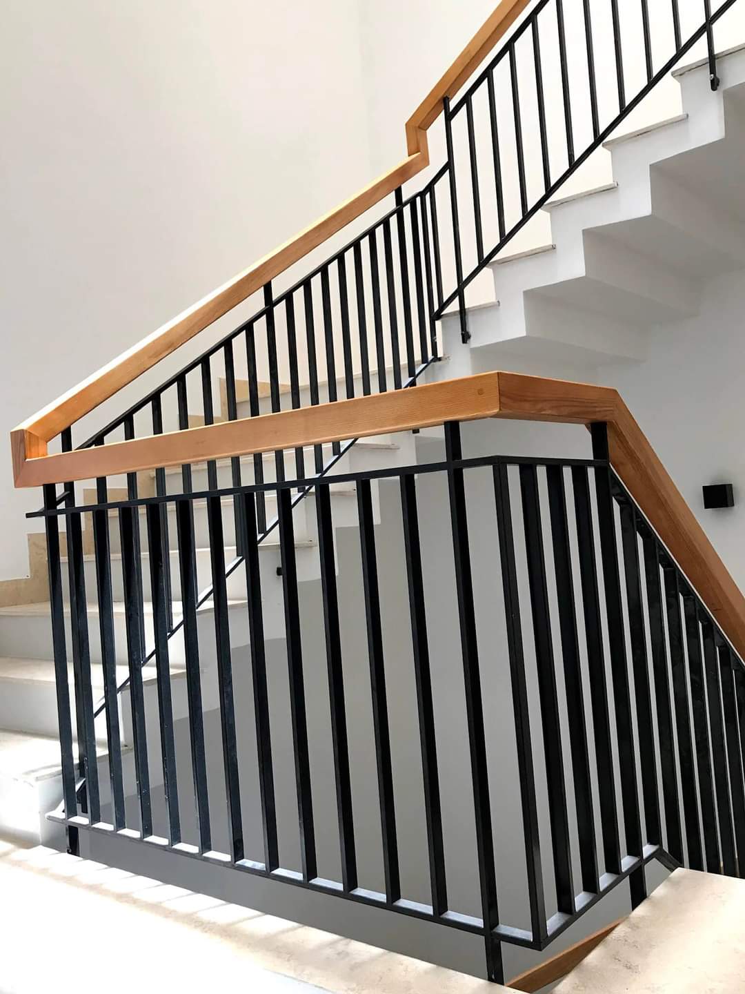Cho thuê nhà, 101m2_ 5T; Hoàng Cầu, La Thành, Đặng Tiến Đông -22 tr 2