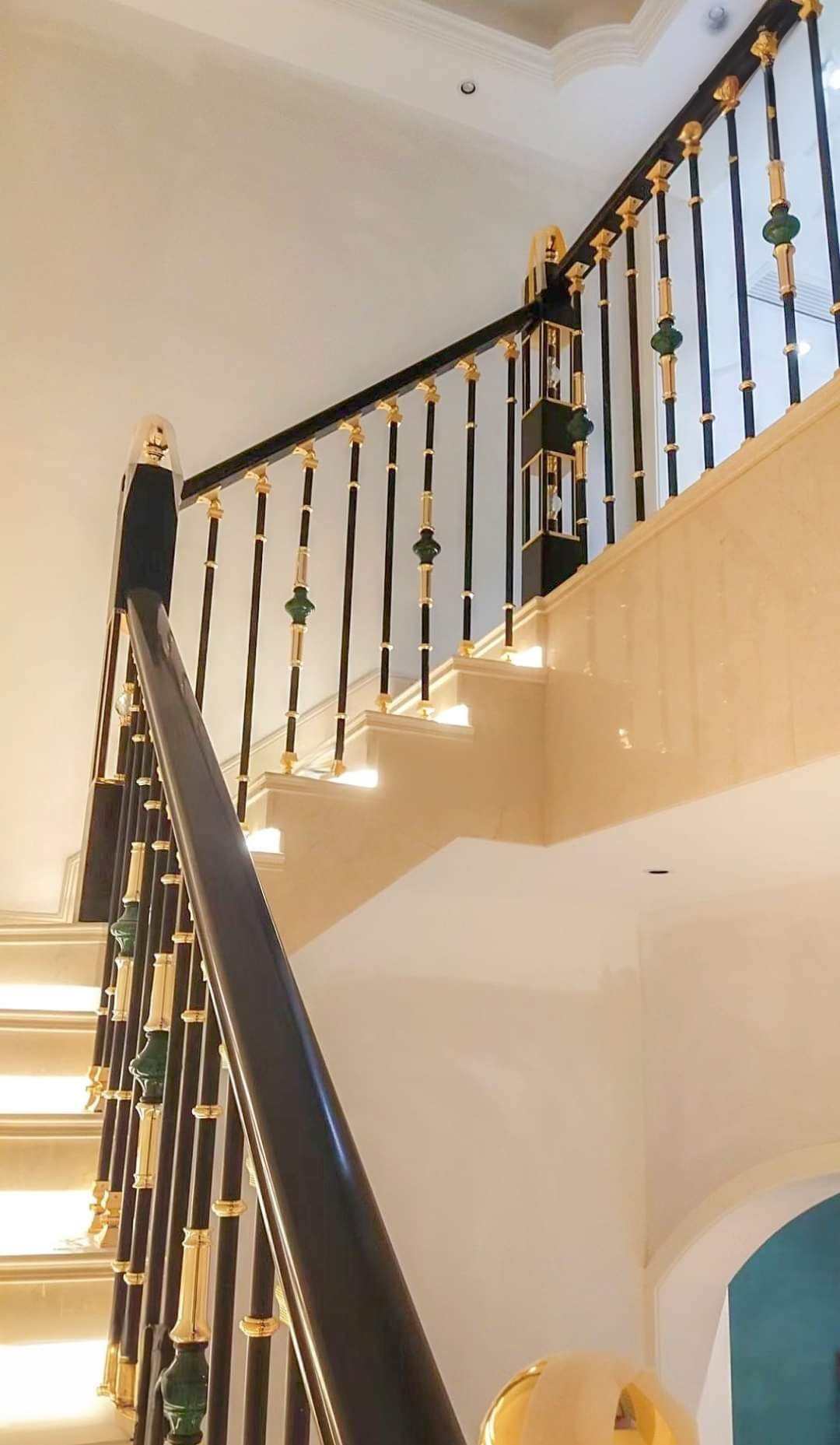 Cho thuê nhà, Nguyễn Khánh Toàn, Nguyễn Văn Huyên, 187m2x 4T -29 tr 2