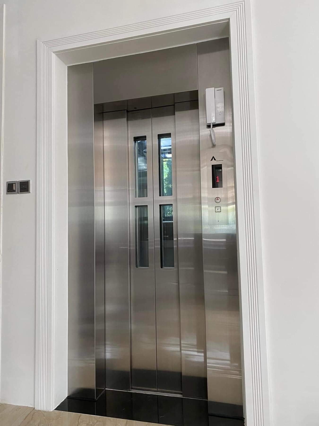 Nhà tôi cho thuê nhà, Hàng Gai, Hàng Hòm, Hàng Bông; 141m2* 5T -72 tr 4