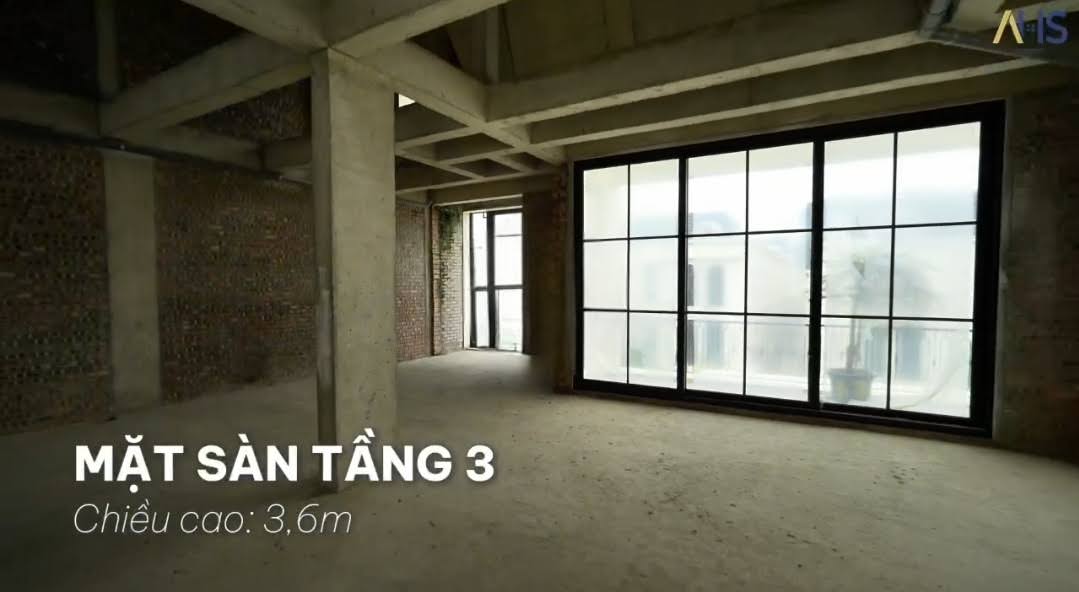 BIỆT THỰ KHU P CIPUTRA 300M² – SÁT CÔNG VIÊN TRUNG TÂM 66HA, MẶT ĐẠI LỘ NGUYỄN VĂN HUYÊN, NHÀ MỚI 3