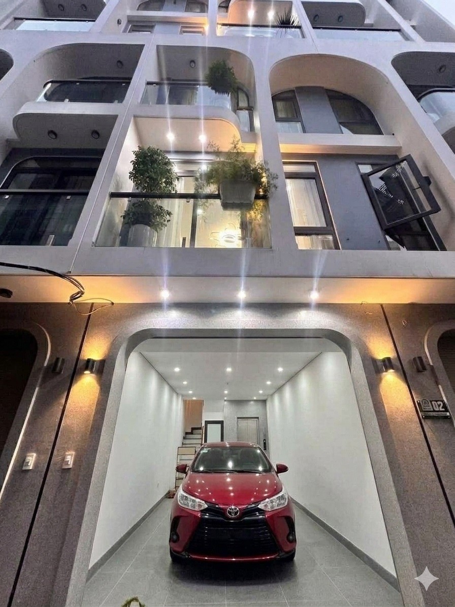 CHỈ 11,X TỶ - SỞ HỮU NGAY SIÊU PHẨM 6 TẦNG THANG MÁY, Ô TÔ NGỦ TRONG NHÀ TẠI TRUNG TÂM THẠCH 2