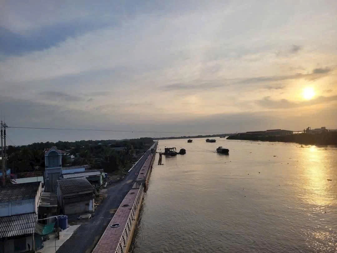Đất lúa 1000m2 khu đô thị Long Hựu giá rẻ cho khách mua đầu tư 420tr