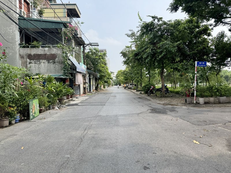 Cần bán 52m2 nhà C4 TĐC Thanh Am, gần hồ điều hòa và đường Đoàn Khuê kéo dài rộng 40m 4