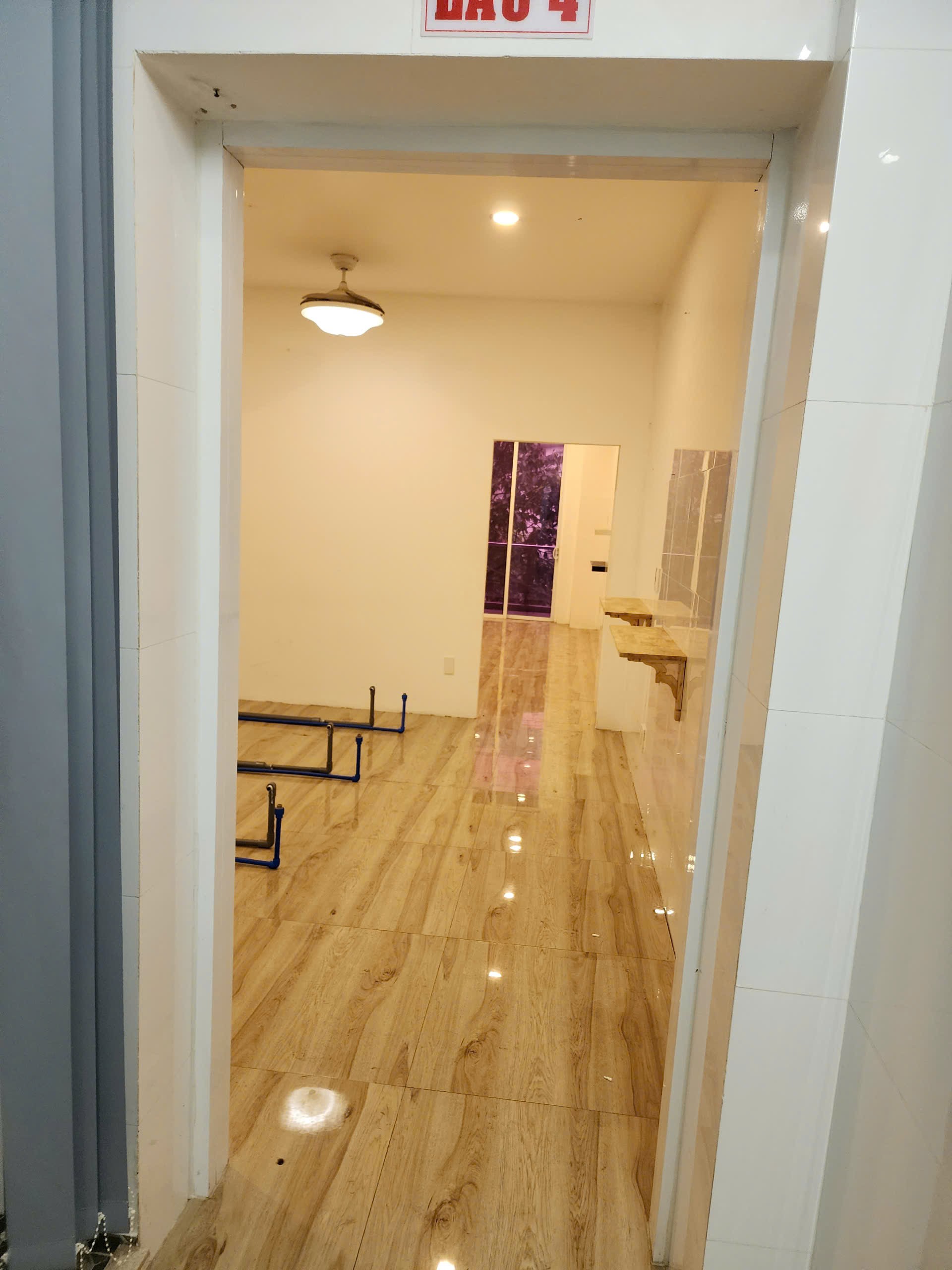 Cho thuê Nhà mặt tiền Quận 5, Hồ Chí Minh, Diện tích 75m², Giá 80 Triệu/tháng 4