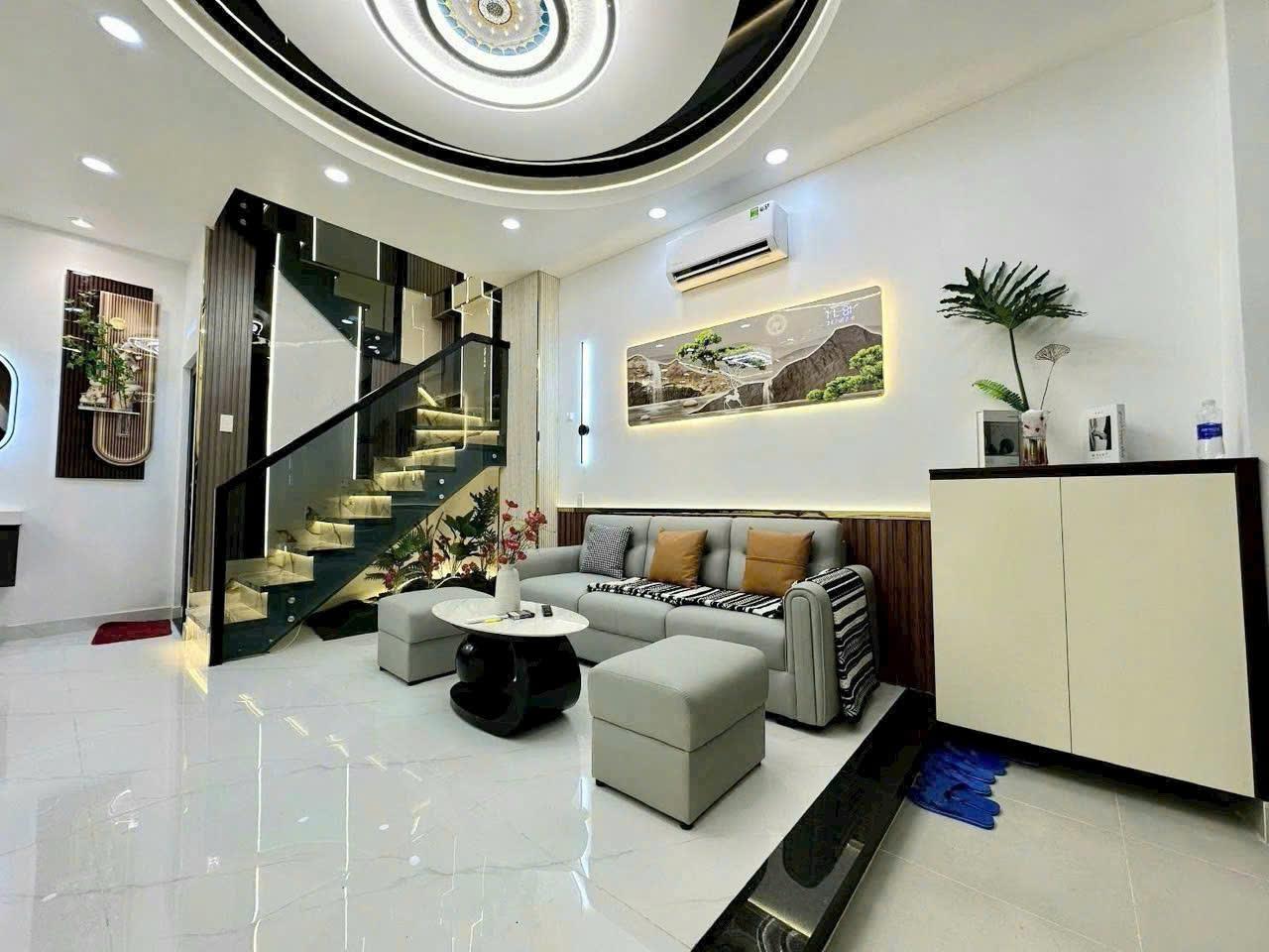 NHÀ CẠNH VINCOM, 50M2, ĐẦY ĐỦ NỘI THẤT, 5.95 TỶ 3