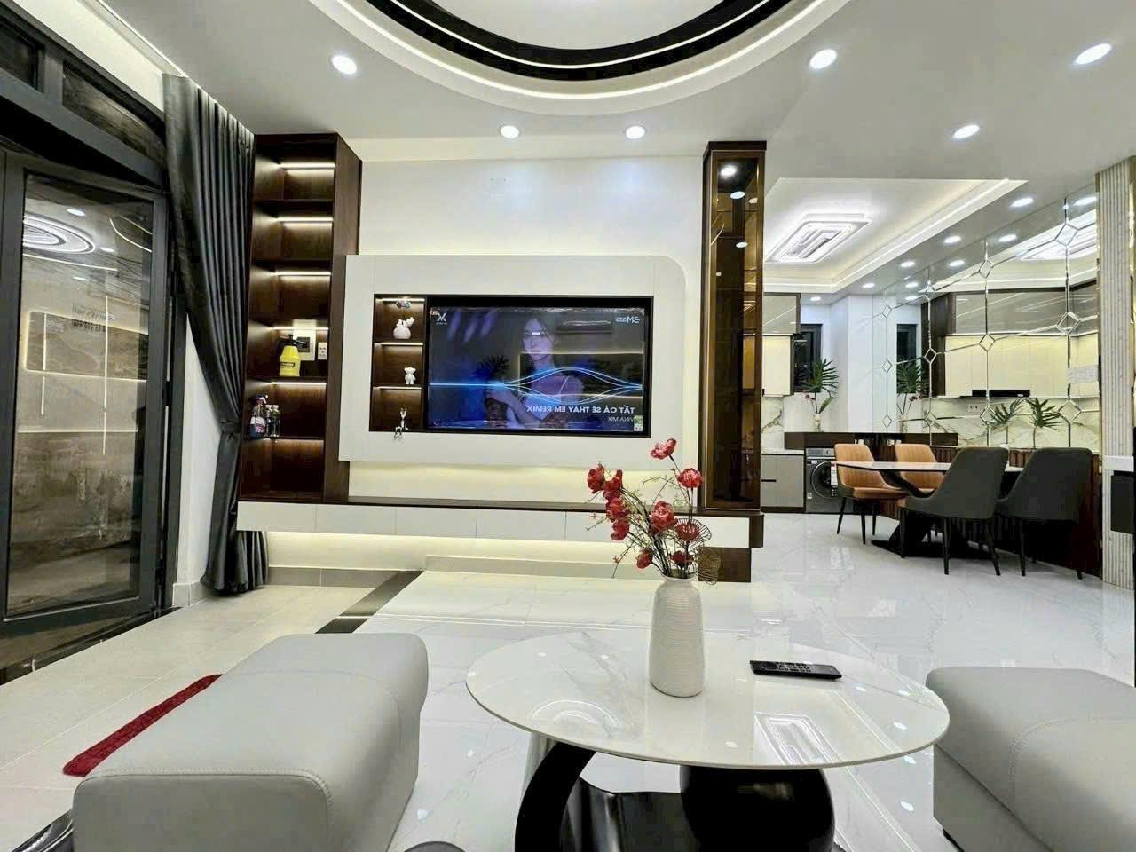 NHÀ CẠNH VINCOM, 50M2, ĐẦY ĐỦ NỘI THẤT, 5.95 TỶ 2