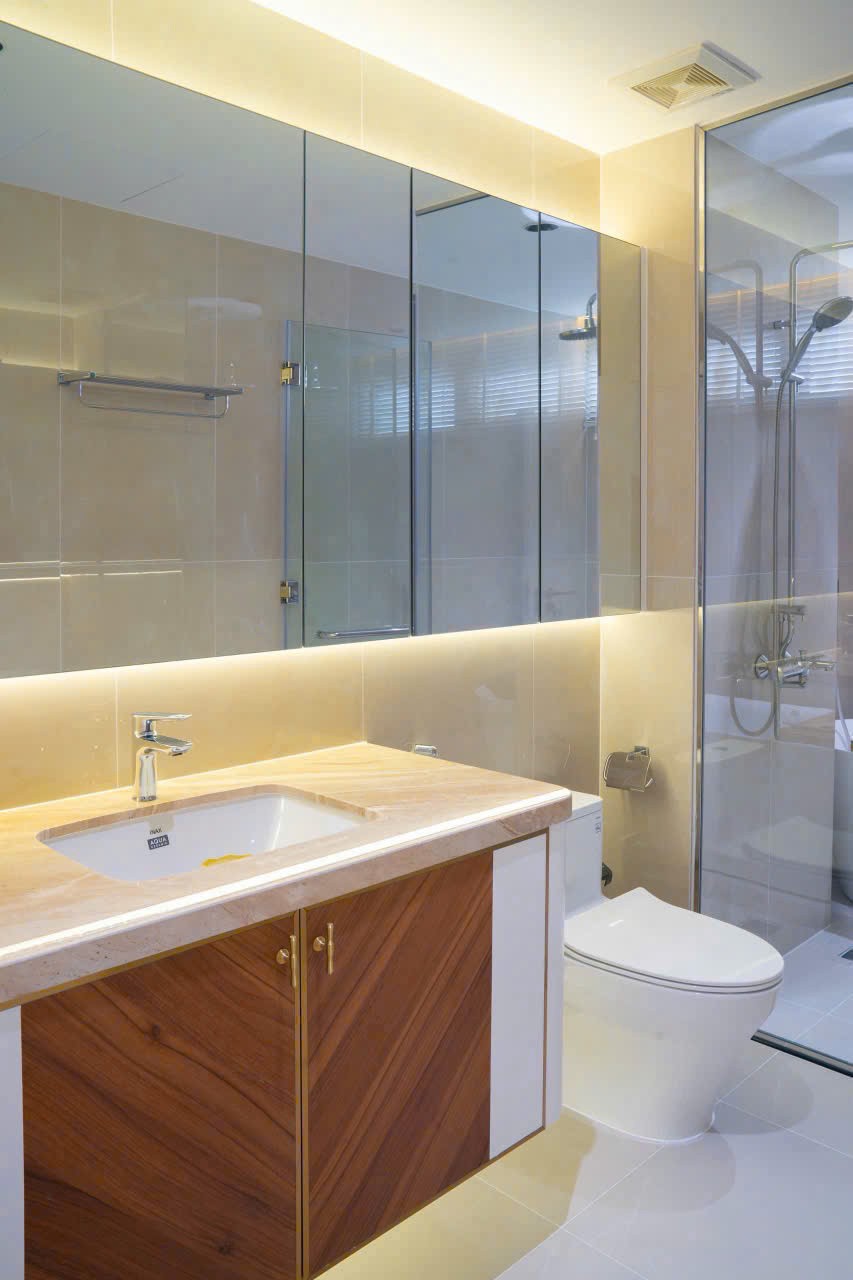 Cho thuê Căn hộ chung cư Phường Tân Phú, Quận 7, Diện tích 192m², Giá Thương lượng 8