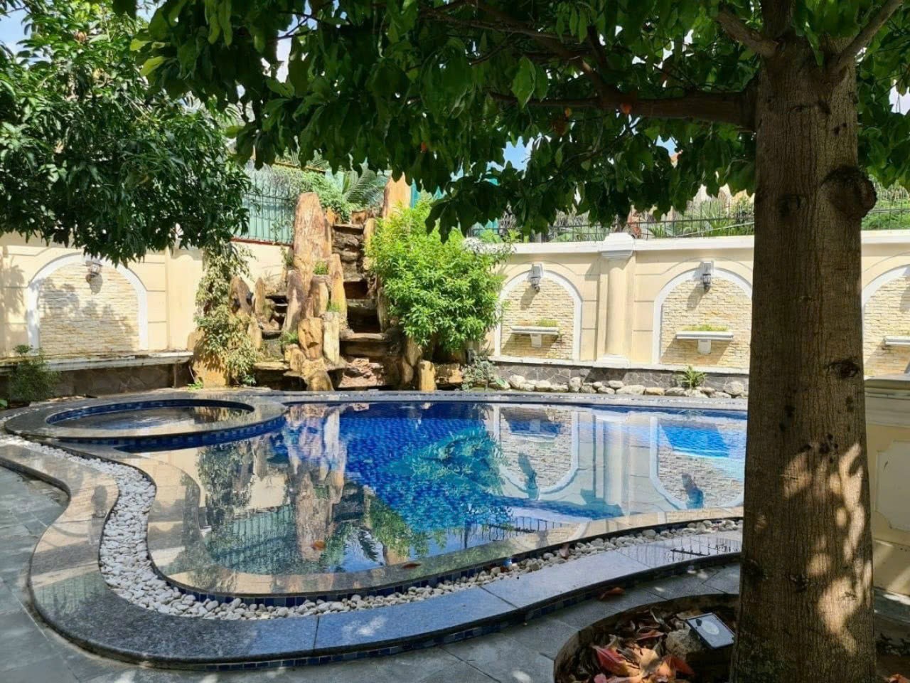 Cần bán Biệt thự Phường Thảo Điền, Quận 2, Diện tích 1155m², Giá 245 Tỷ