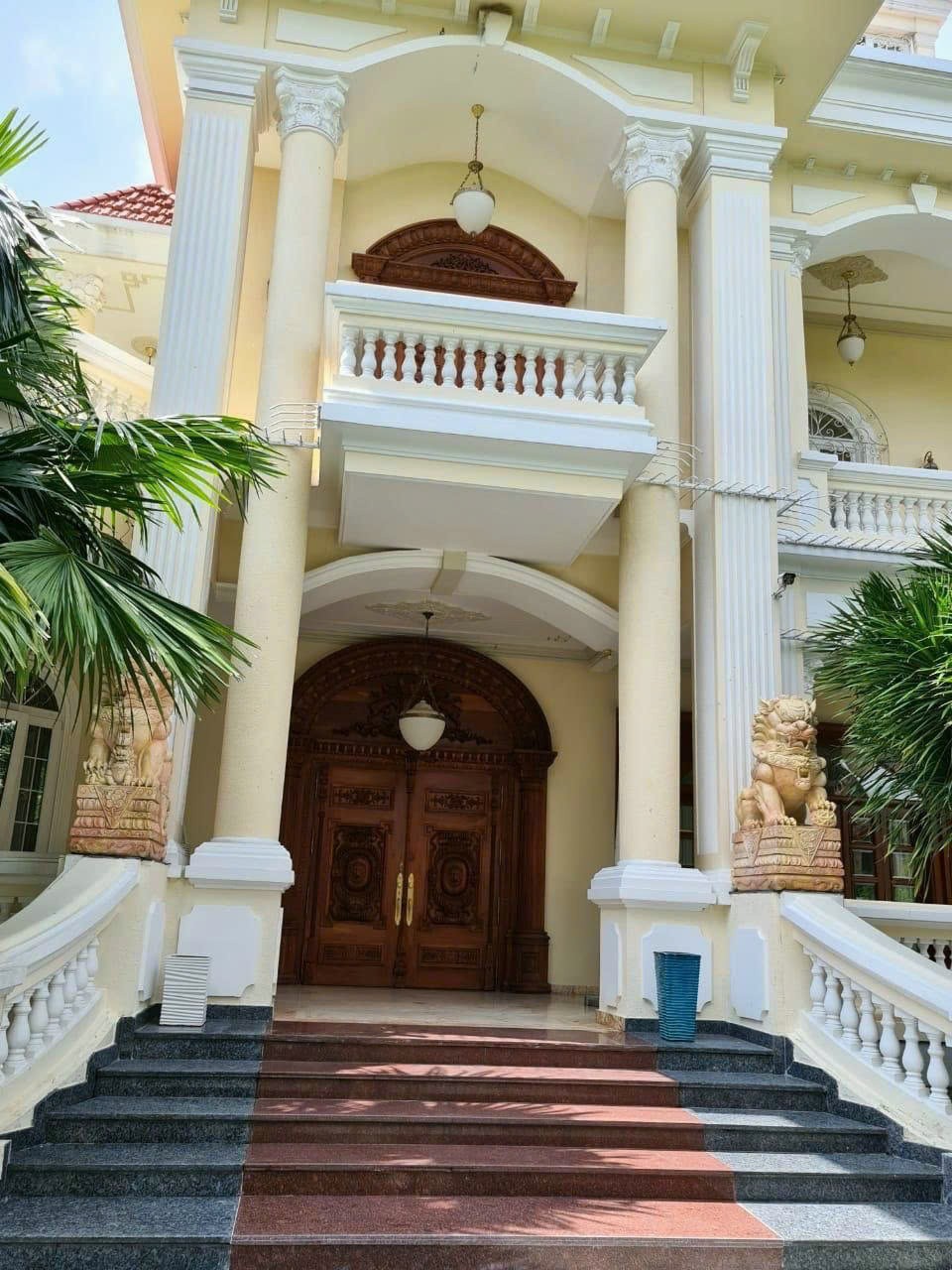Cần bán Biệt thự Phường Thảo Điền, Quận 2, Diện tích 1155m², Giá 245 Tỷ 3