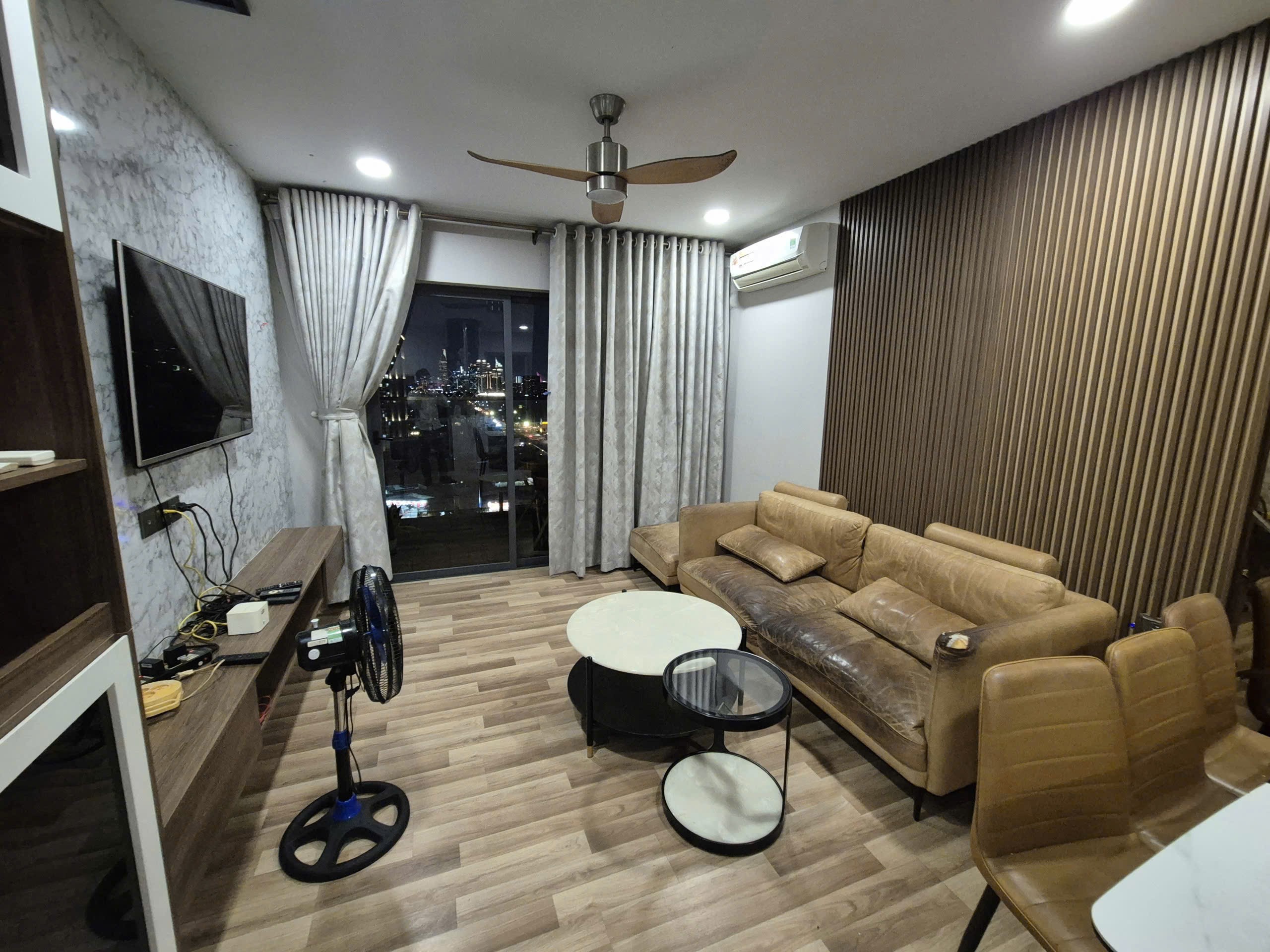 Cho thuê Căn hộ chung cư Phường Thảo Điền, Quận 2, Diện tích 60m², Giá 23 Triệu/tháng 12