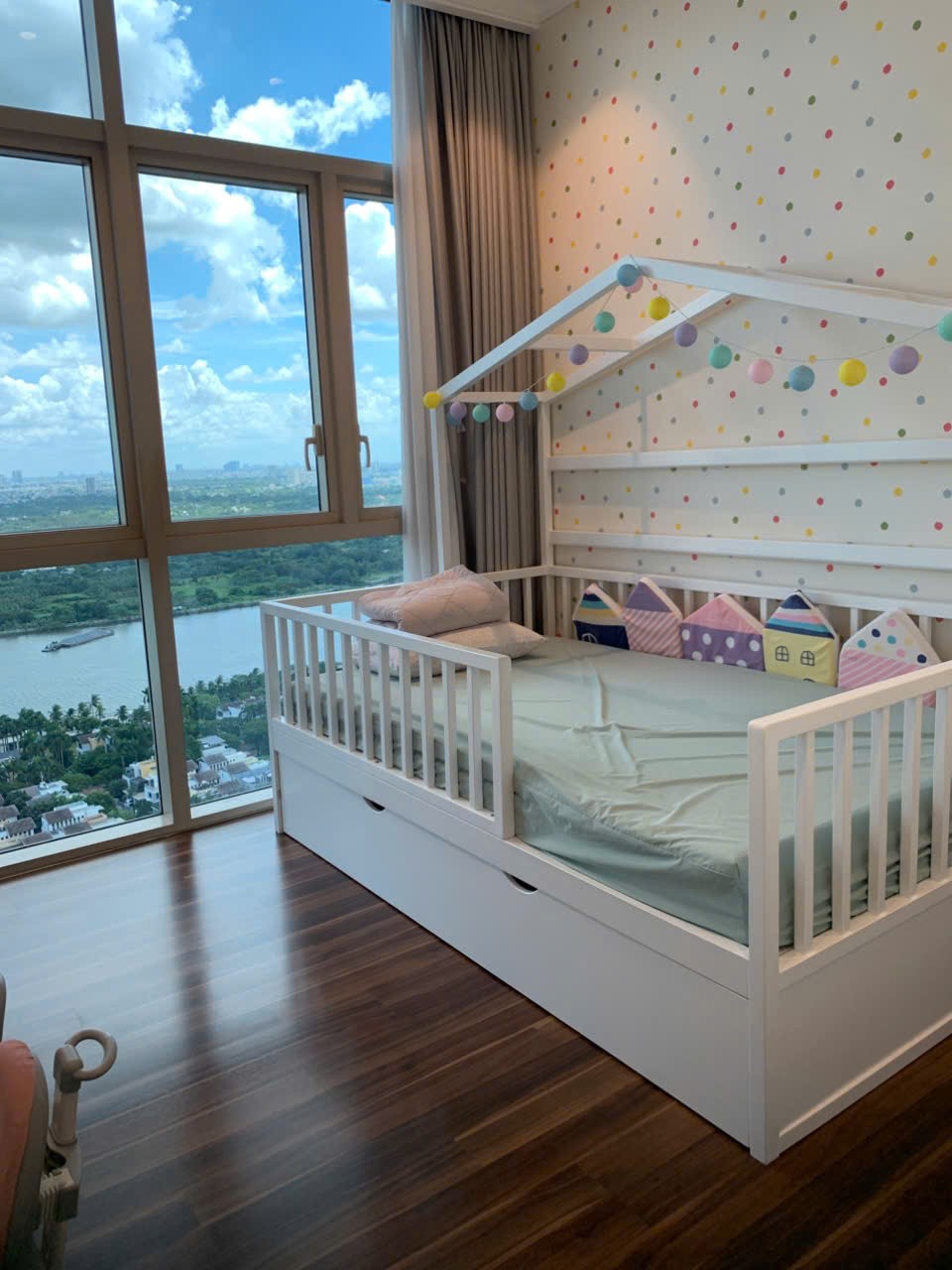 Cho thuê Căn hộ chung cư Phường An Phú, Quận 2, Diện tích 326m², Giá Thương lượng 8
