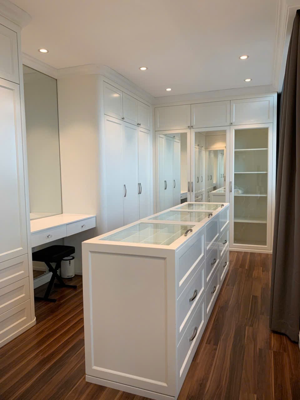 Cho thuê Căn hộ chung cư Phường An Phú, Quận 2, Diện tích 326m², Giá Thương lượng 13
