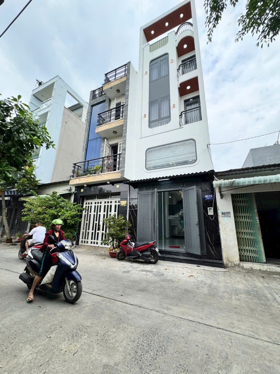 Bán nhà mới xây hẻm đường số 9, Bình Hưng Hòa dt 60m2 , 4 lầu, 5pn,5wc giá 7,9 tỷ 3