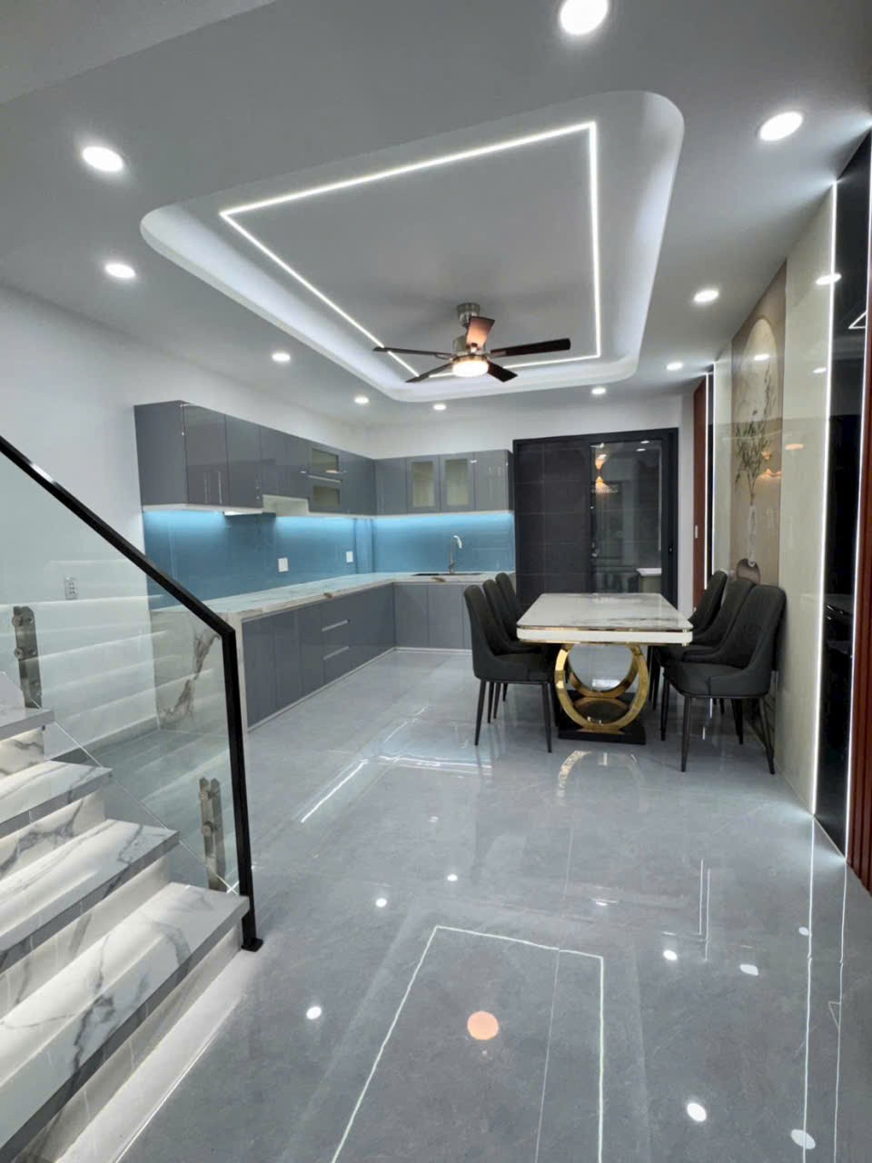 Bán nhà mới xây hẻm đường số 9, Bình Hưng Hòa dt 60m2 , 4 lầu, 5pn,5wc giá 7,9 tỷ 9