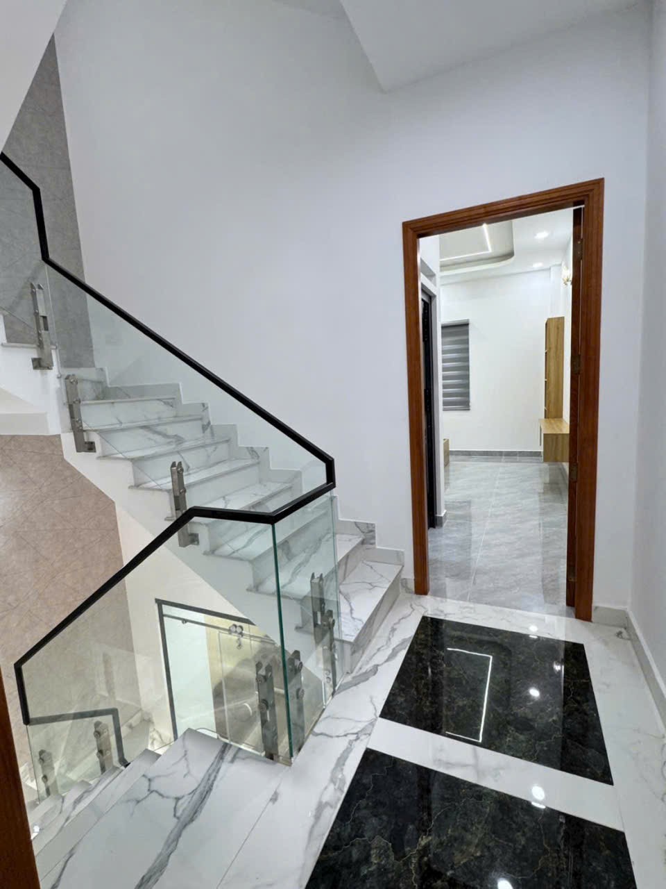 Bán nhà mới xây hẻm đường số 9, Bình Hưng Hòa dt 60m2 , 4 lầu, 5pn,5wc giá 7,9 tỷ 13