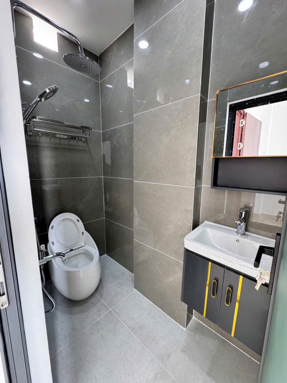 Bán nhà đẹp mới xây hẻm Liên Khu 5-6, Bình Hưng Hòa B dt 56m2 , 3 lầu, 3pn,4wc giá 5,95 tỷ 16