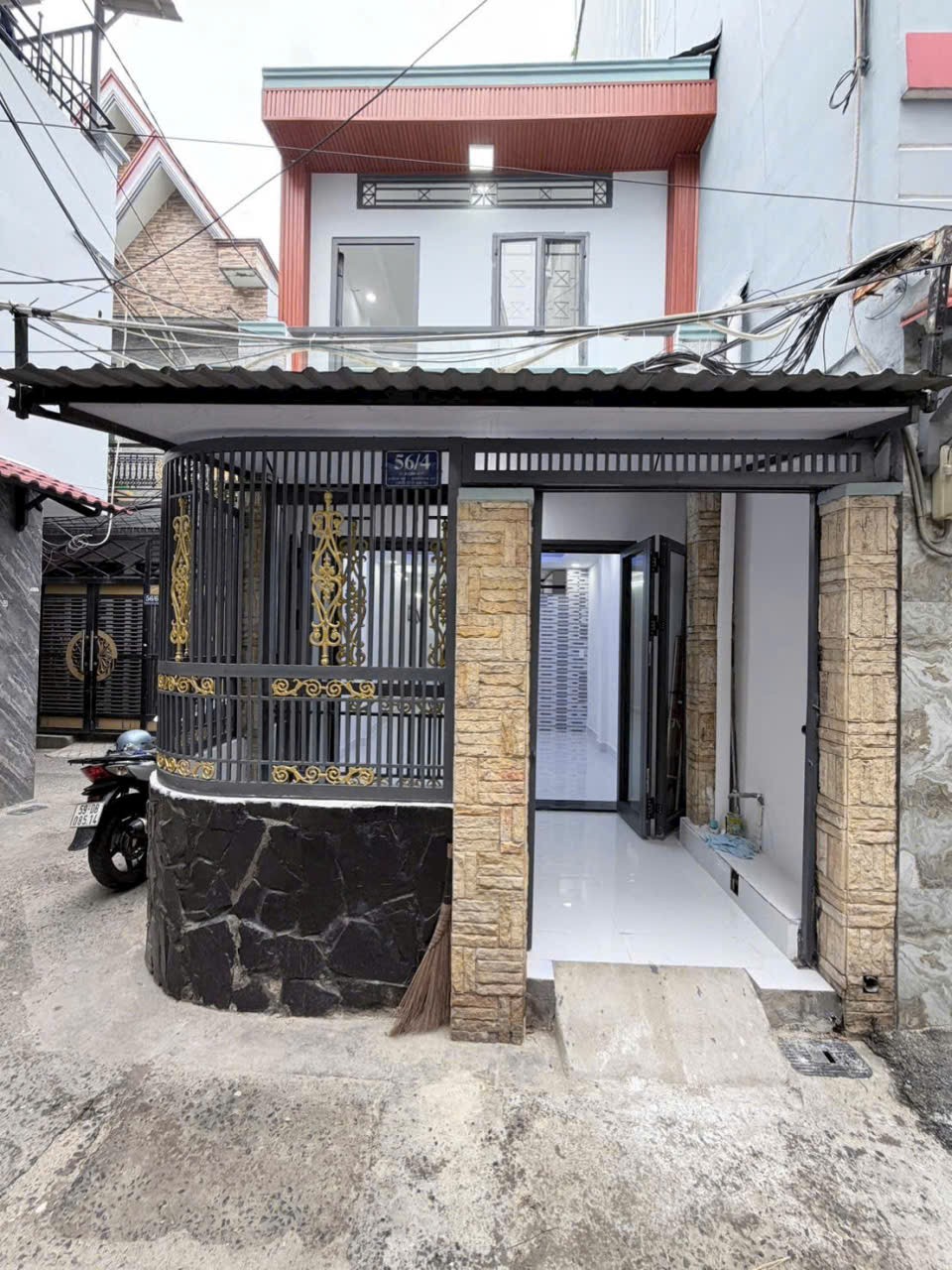 Bán nhà hẻm đường 27, Tân Sơn Nhì, q Tân Phú dt 39m2, 1 lầu, 2pn,2wc góc 2 mt giá 4,5 tỷ