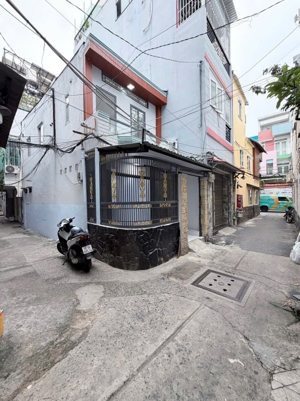 Bán nhà hẻm đường 27, Tân Sơn Nhì, q Tân Phú dt 39m2, 1 lầu, 2pn,2wc góc 2 mt giá 4,5 tỷ 2