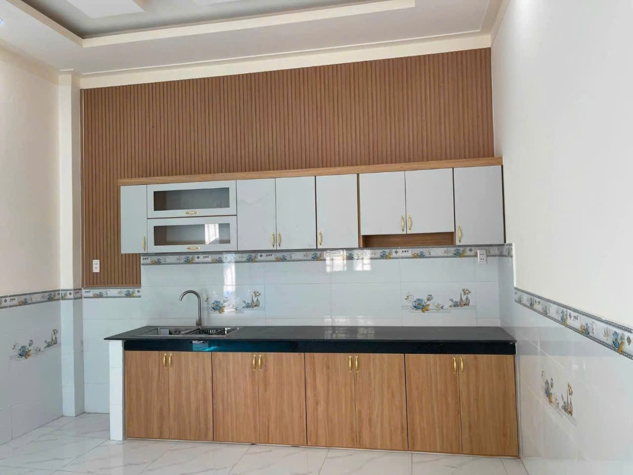 Bán nhà mặt tiền Huỳnh Thị Dậu, Long Thượng , Cần Giuộc dt 234m2 , 1 lầu , 4pn, 3wc giá 4,2 tỷ 12