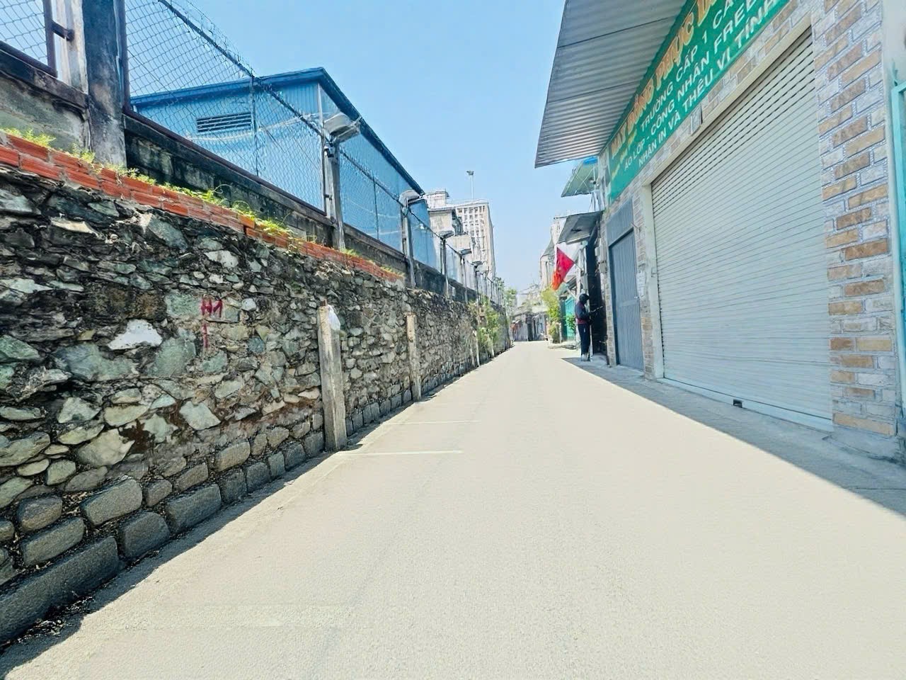 Nhà phố đẹp , Lô góc 2 mặt tiền – Tam Bình - 76m2 – Nhỉnh 3 tỷ - Đường ôtô tránh- Ôtô ngủ trong nhà 5
