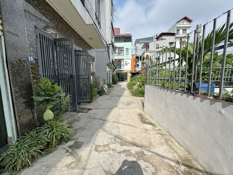 Cần bán đất gần đường Viên Chiếu Phúc Lợi: 50,5m2, khổ đẹp, cách đường ô tô đỗ 50m 5