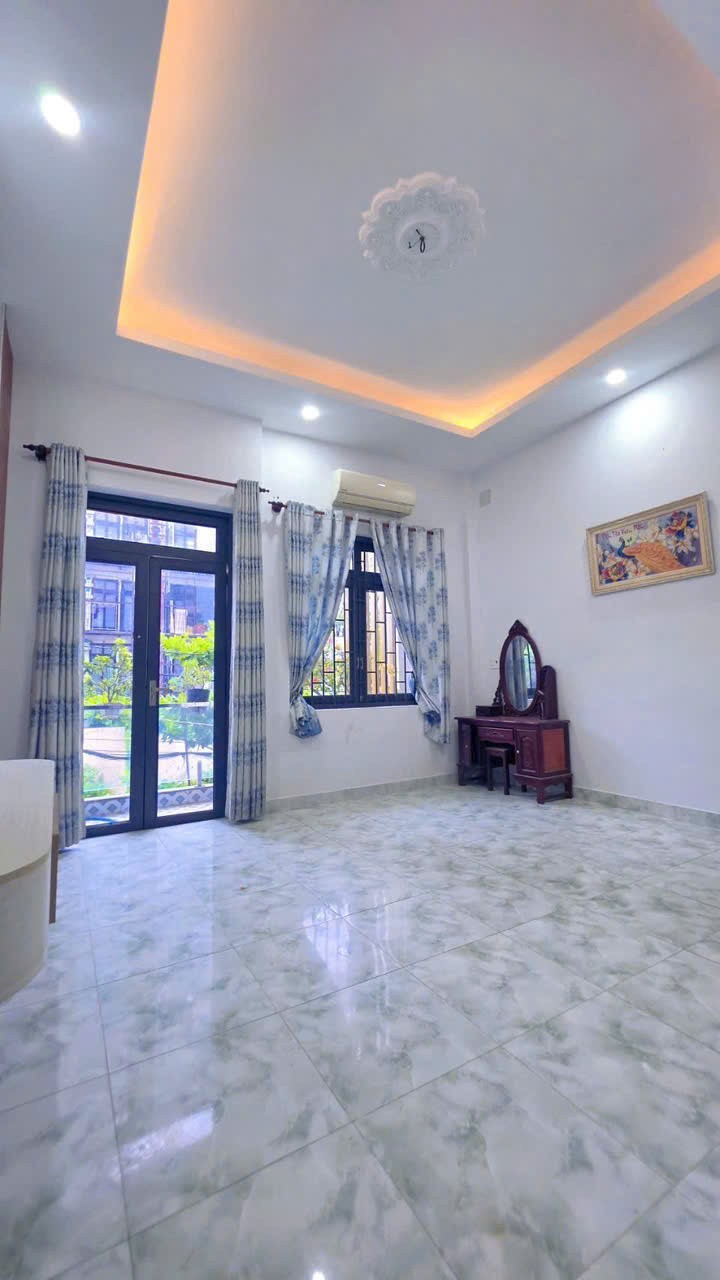 Bán nhà hẻm Nguyễn Súy, Phú Thọ Hòa dt 72m2 , 2 lầu, 4pn, 3wc giá 8,6 tỷ 4