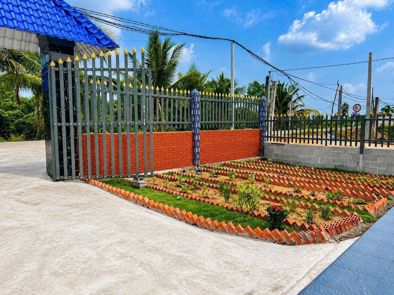 Bán nhà vườn view kênh xã Bình Đức tdt 764m2, 2pn, 1wc , chòi thủy tạ giá 2,8 tỷ 6