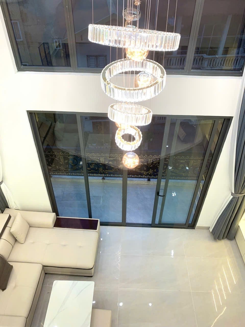 NHÀ ĐẸP THẠCH BÀN – CỔ LINH  62M² x 6 TẦNG  GARA Ô TÔ  THANG MÁY   15 TỶ 2
