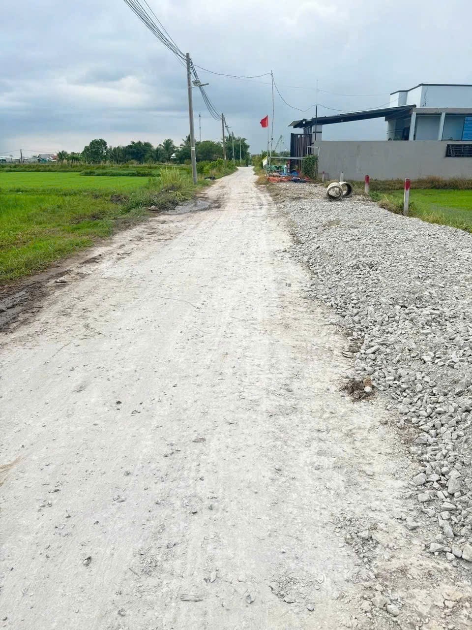 Bán 3 lô đất  đường beton 6m / Lục Viên , Đức Lập Hạ dt 160m2 full thổ giá 1,05 tỷ / lô