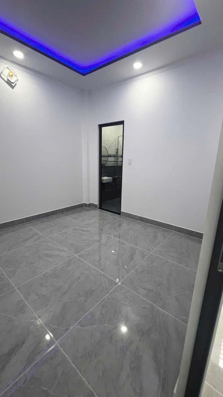 Bán nhà mới xây / 824 , Mỹ Hạnh Nam dt 125m2 , 1 lầu , 4pn, 3wc giá 3,4 tỷ 16