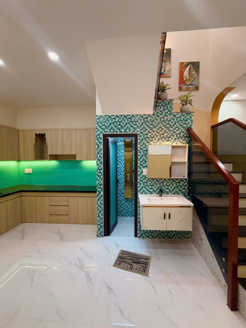 Bán nhà 52/......đường 26/3 , Bình Hưng Hòa dt 65m2 , 1 lầu , 3pn, 4wc giá 5,86 tỷ 4