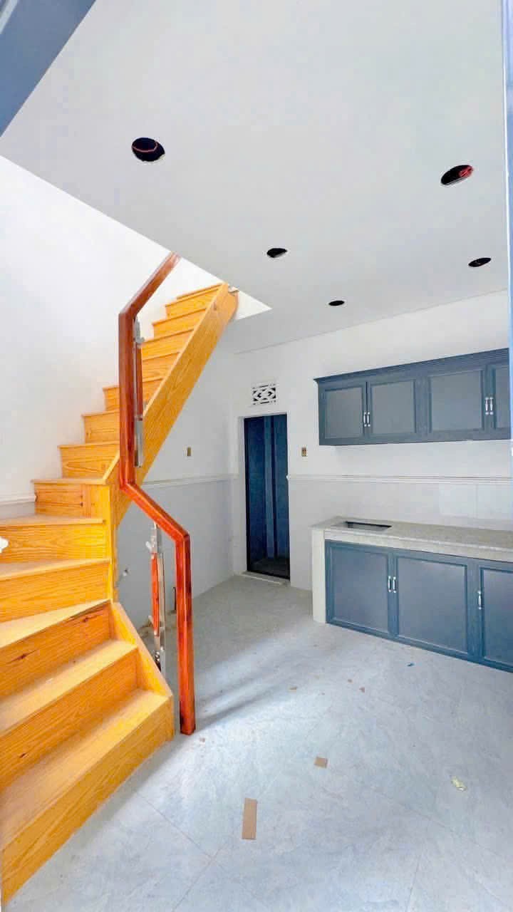 Bán dãy trọ 17 phòng có lầu xã Phước Lợi , Bến Lức dt 339,9m2 full thổ giá 6,35 tỷ 7