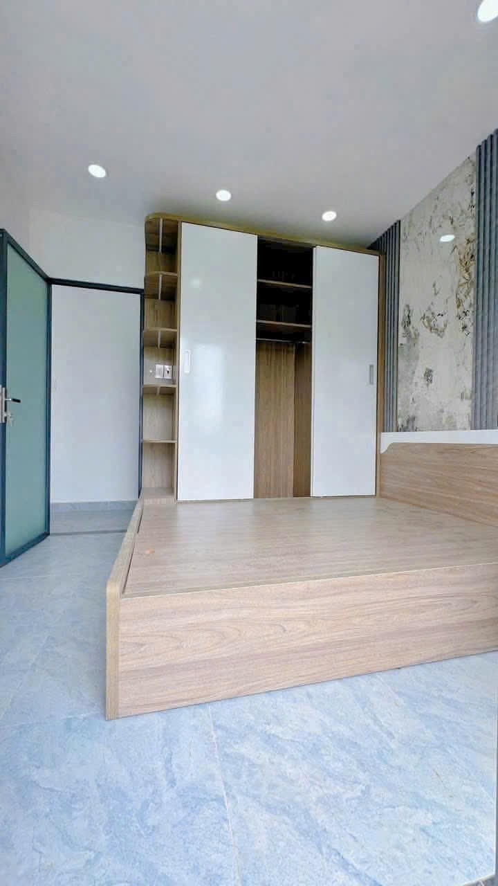 Bán dãy trọ 17 phòng có lầu xã Phước Lợi , Bến Lức dt 339,9m2 full thổ giá 6,35 tỷ 9