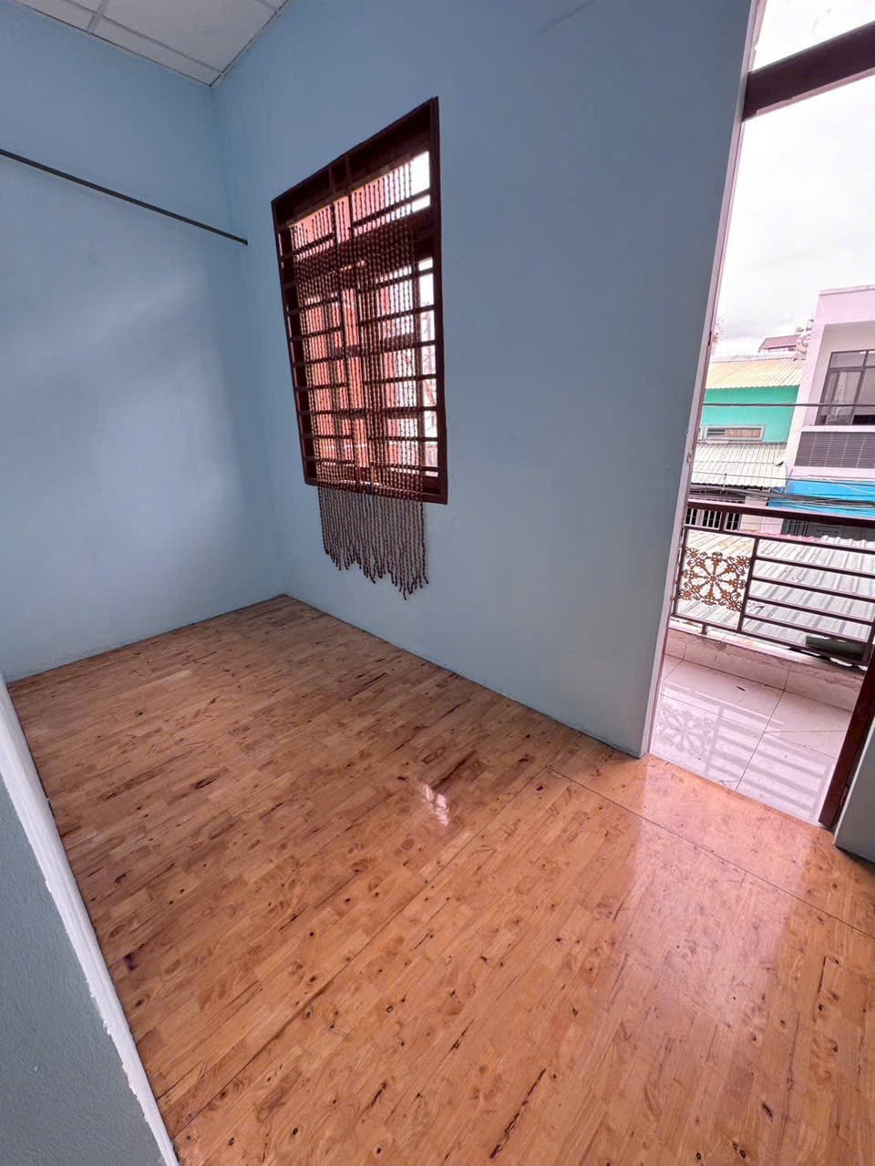 Bán nhà mới hẻm đường số 10, Bình Hưng Hòa B , dt 76m2 , 1 lầu , 3pn, 2wc giá 4,85 tỷ 12