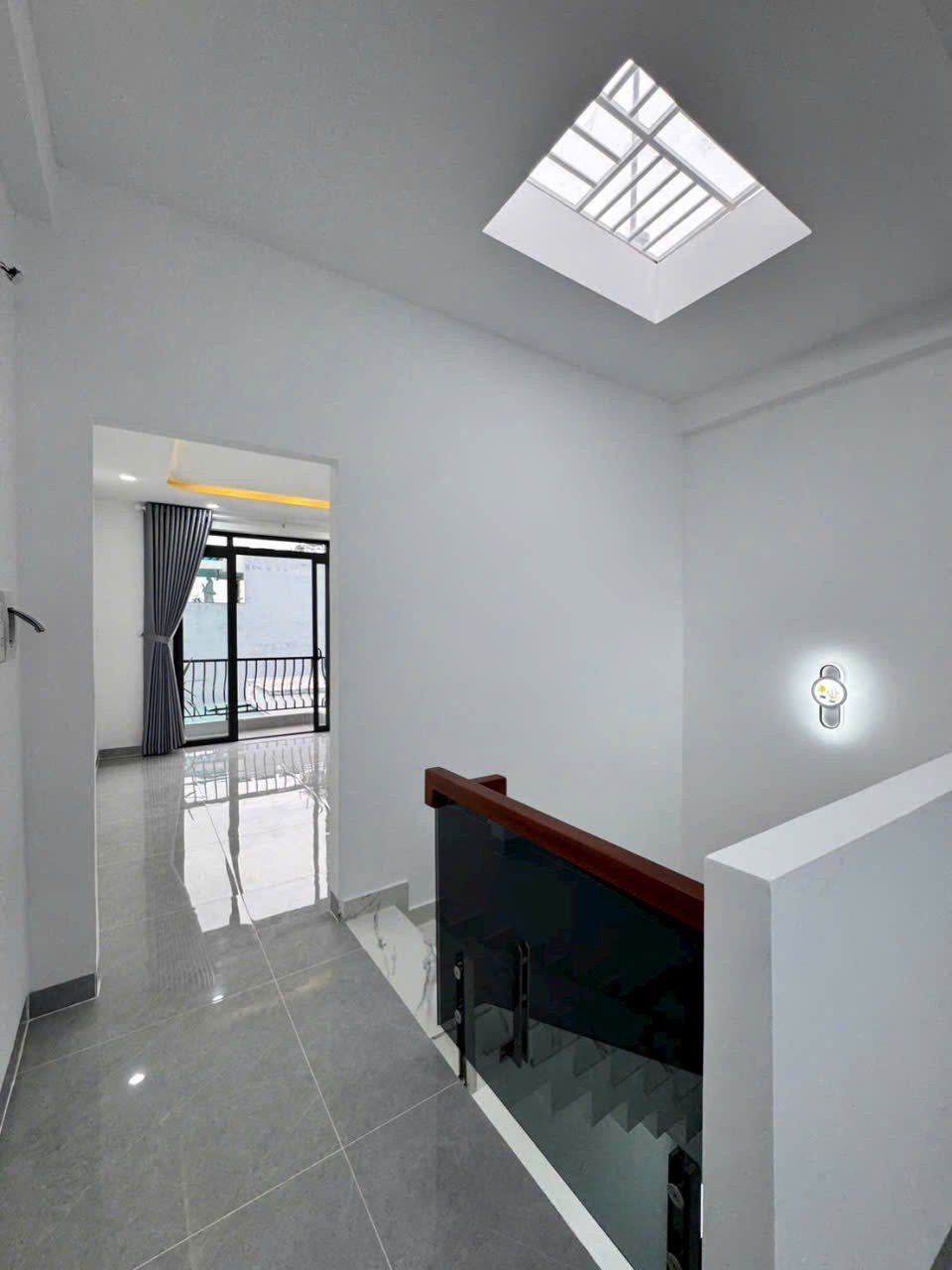 Bán nhà hẻm đường 26/3, Bình Hưng Hòa dt 55,9m2 , 3 lầu , 4pn, 5wc giá 7,5 tỷ 5