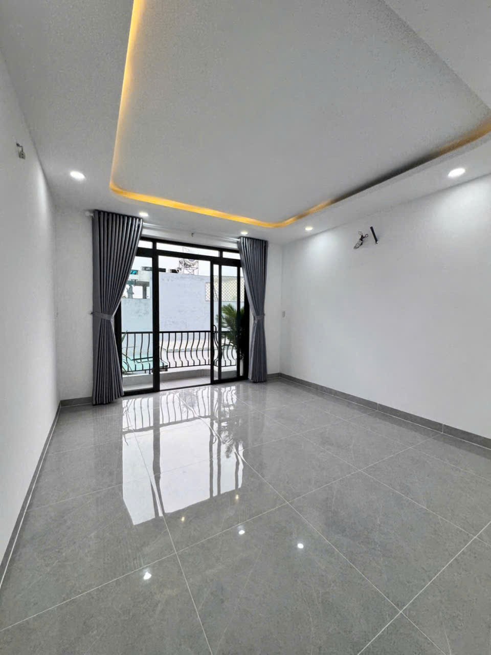 Bán nhà hẻm đường 26/3, Bình Hưng Hòa dt 55,9m2 , 3 lầu , 4pn, 5wc giá 7,5 tỷ 8