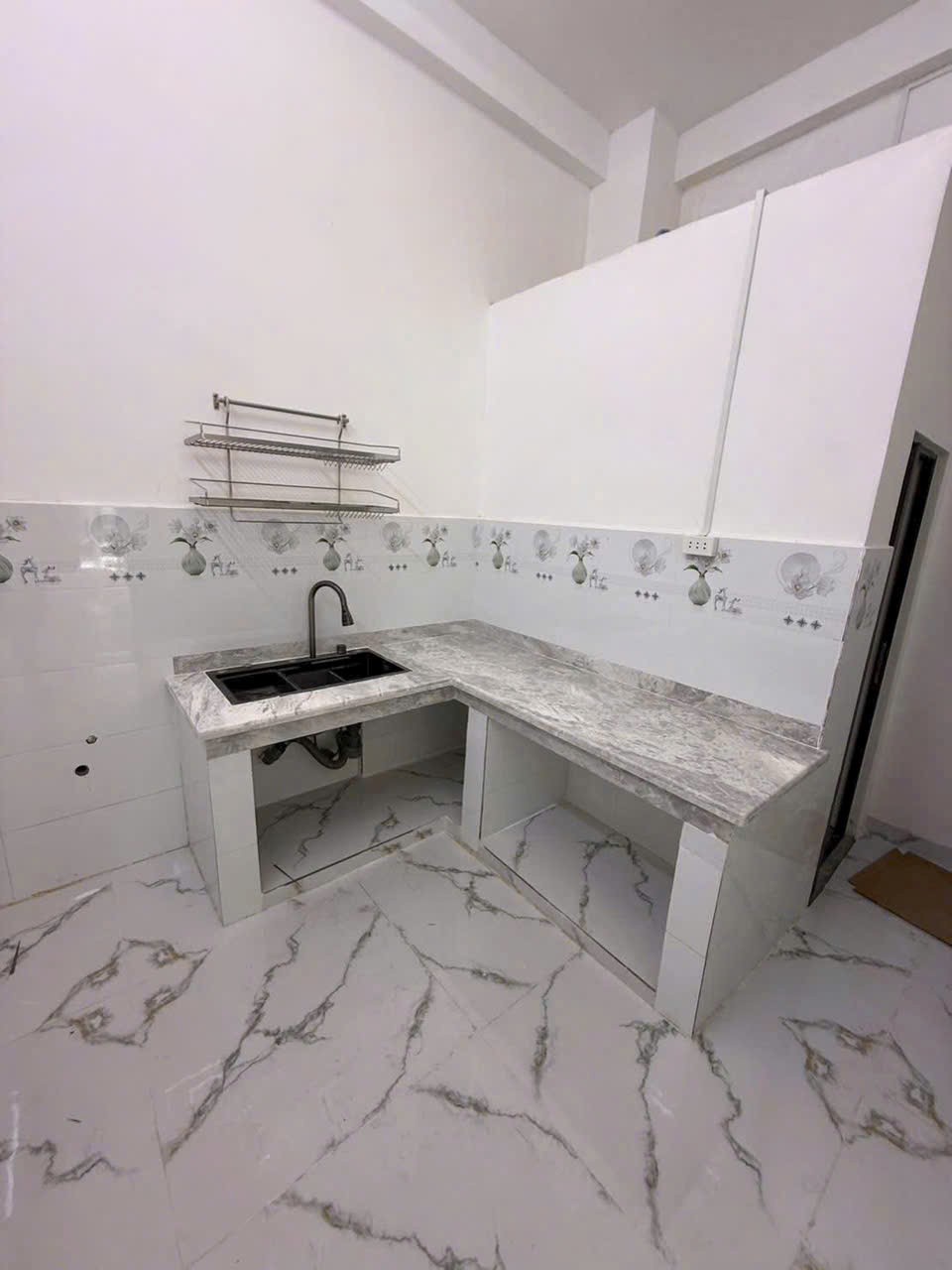Bán nhà hẻm Tô Hiệu , p Hiệp Tân , Tân Phú dt 52m2 , 2 lầu 4pn, 3wc giá 7,9 tỷ 3