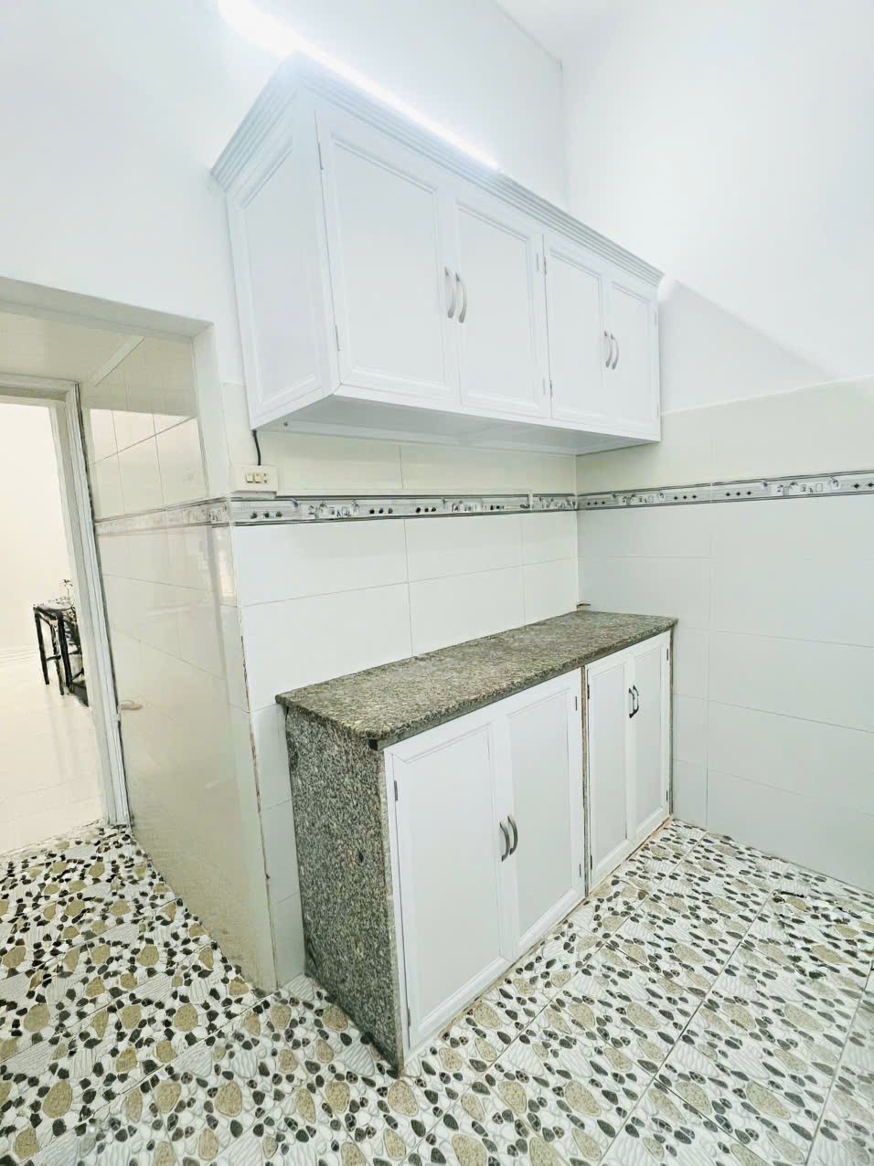 Nhà phố đối diện Vạn Phúc - 50m2 – Nhỉnh 4 tỷ - Khu vực có nhiều chung cư, Tiện ích đầy đủ 3