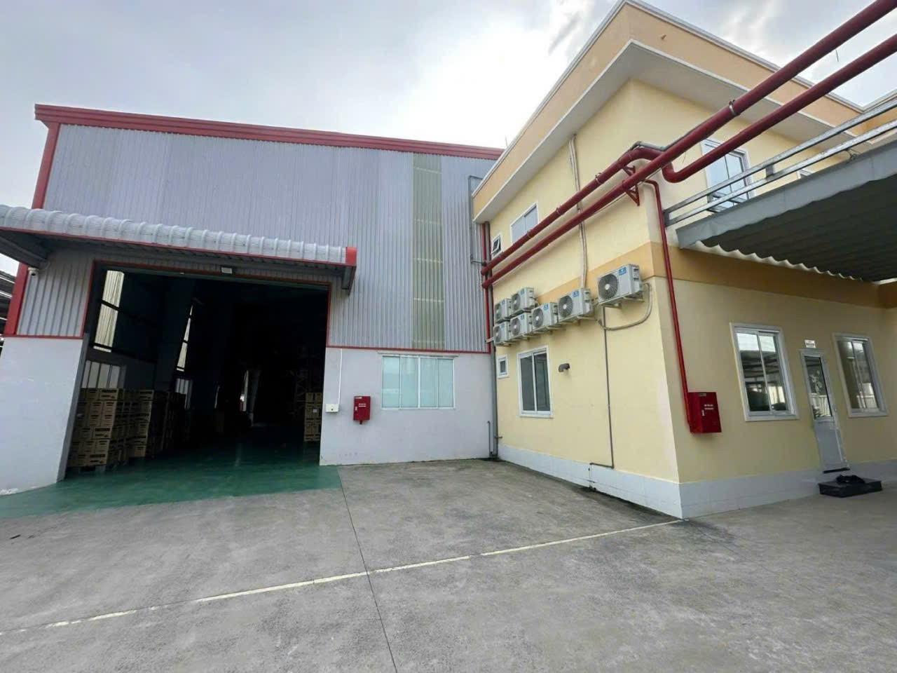 Bán nhà xưởng trong KCN Nam Thuận xã Đức Hòa Đông , Đức Hòa tdt 5000m2 giá 52 tỷ 8