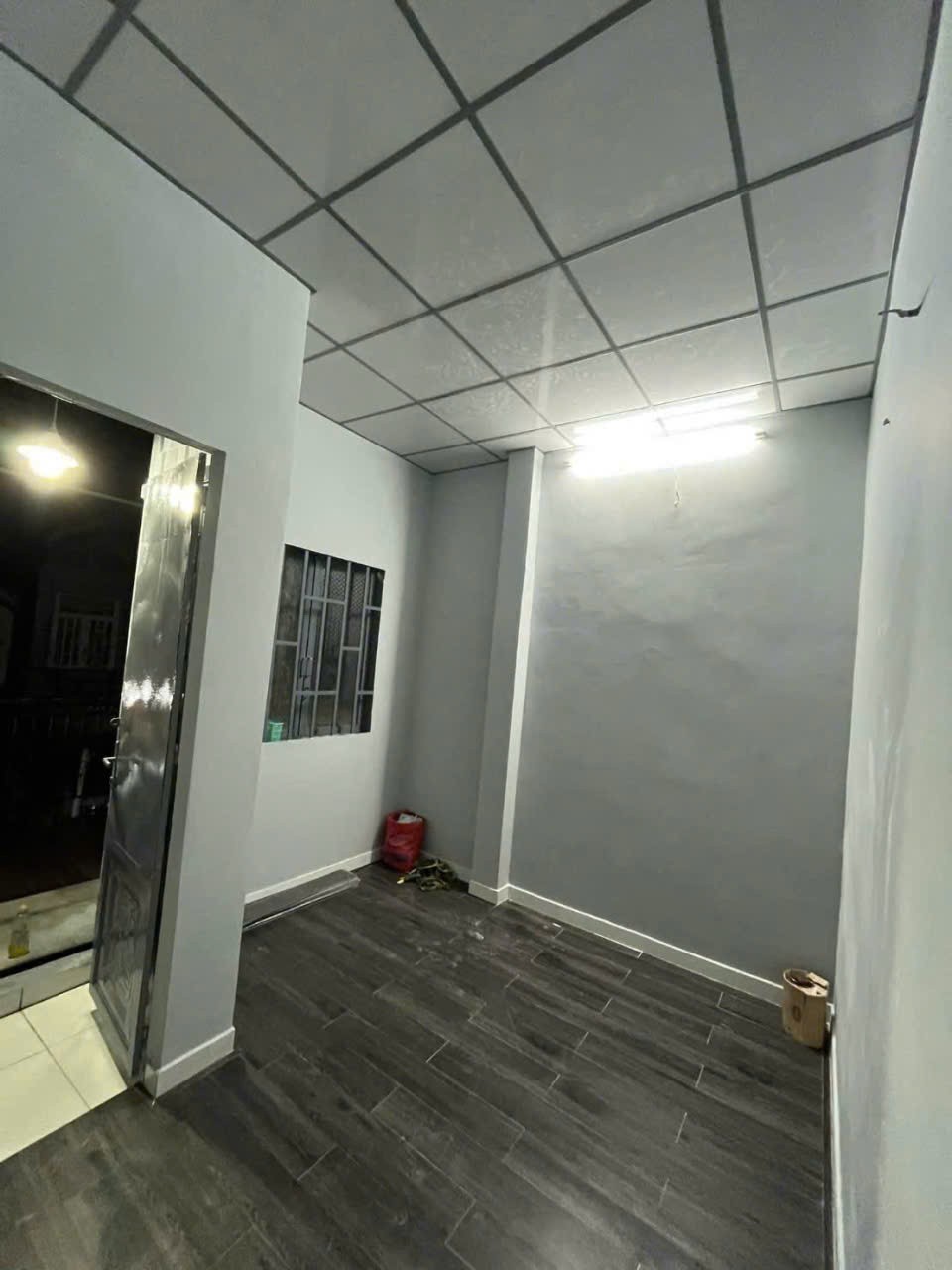 Bán nhà hẻm oto beton xã Phước Lý , Cần Giuộc dt 80m2 , 1 lầu ,4pn, 2wc giá chốt 2 tỷ 9