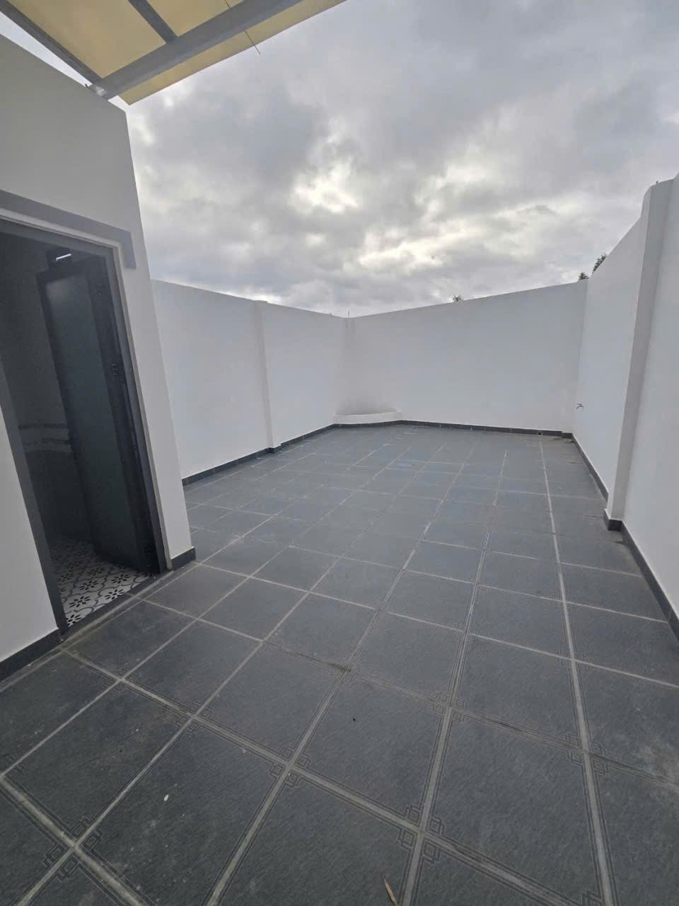 Bán nhà đẹp view sông mới xây , đường oto beton dt 156m2 , 1 lầu ,3pn, 3wc giá 3,3 tỷ 17