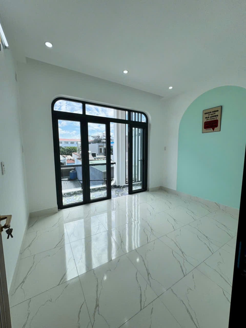 Bán nhà mới xây 2 mt trước sau hẻm đường số 8, Bình Hưng Hòa B dt 48m2 , 2 lầu , 4pn, 3wc giá 4,95 11