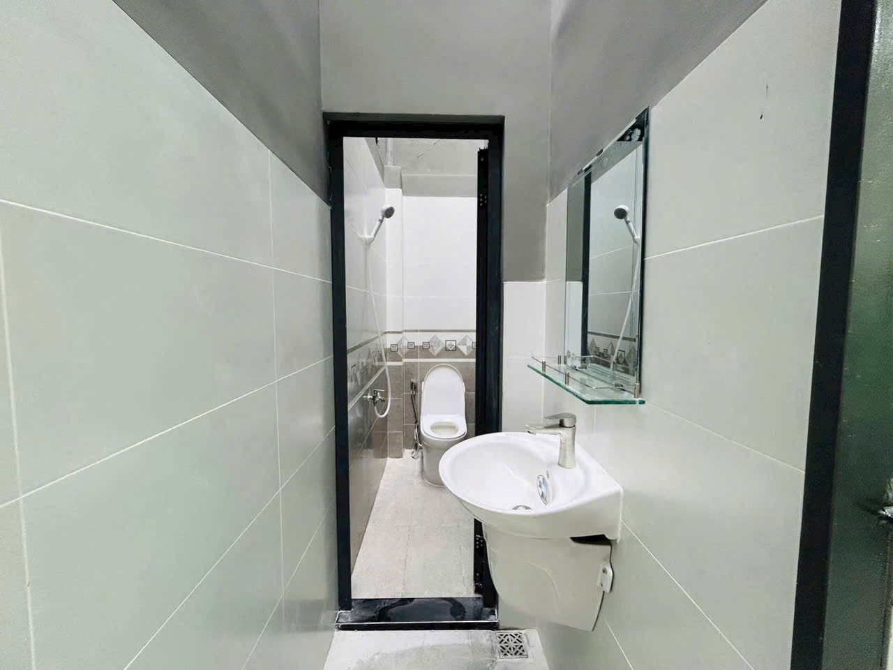 Bán nhà mới hẻm liên khu 4-5 , Bình Hưng Hòa B dt 56m2 , 1 lầu , 2pn, 3wc giá 4,3 tỷ 6