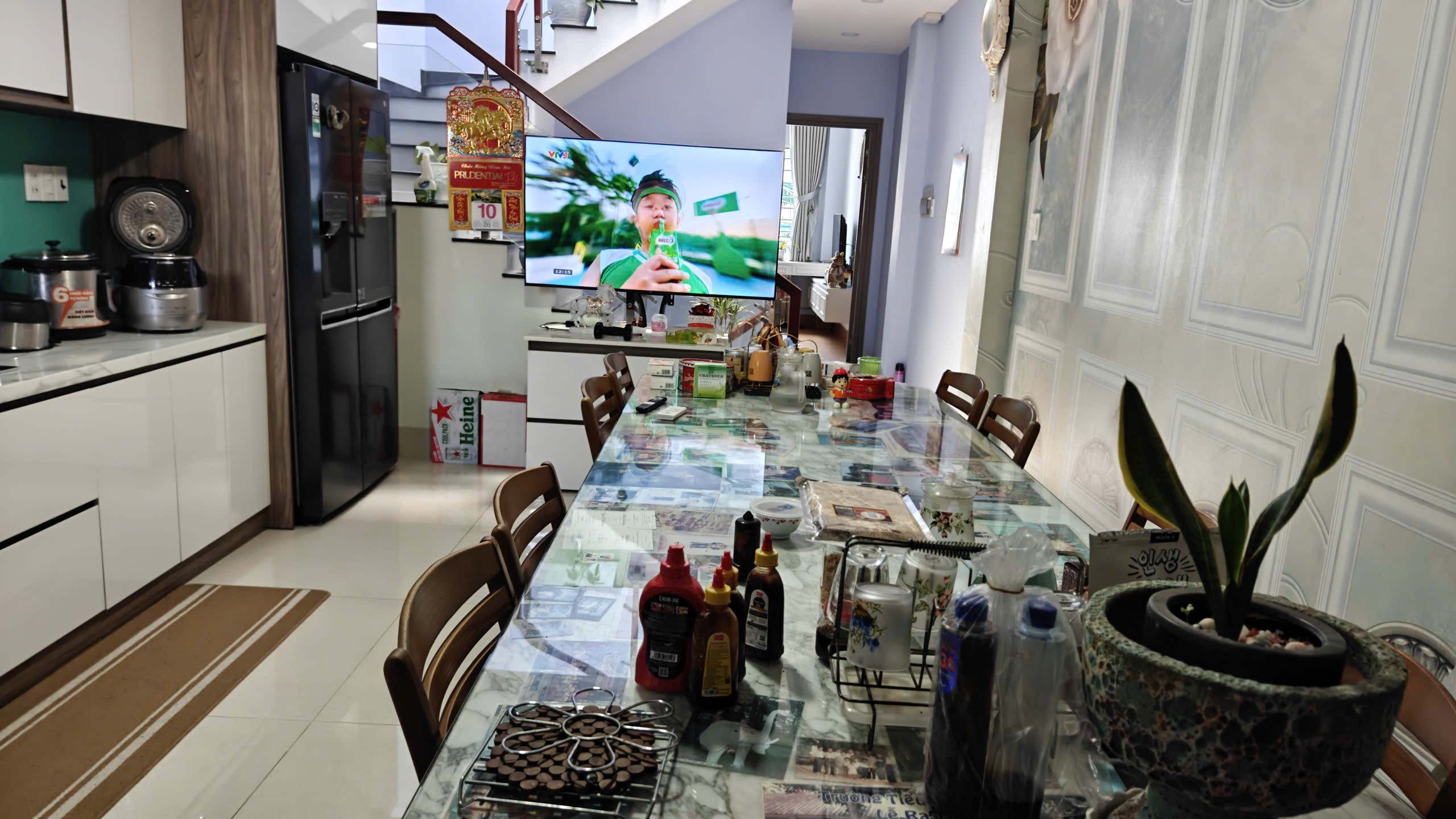 Bán nhà 3 tầng,  đường Tân Hòa 2, Hiệp Phú, Q9. Thủ Đức, TP HCM. DT 72m2, SHR.  Giá 9,4 tỷ. 2