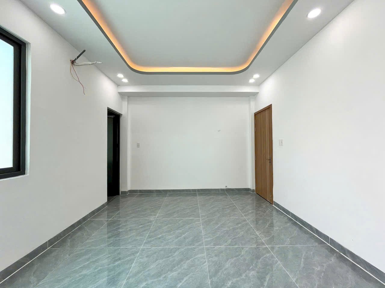 Bán nhà mới xây đường oto beton Đức Hòa Đông , dt 110m2 , 2 lầu , 4pn,4wc giá 2,8 tỷ 8