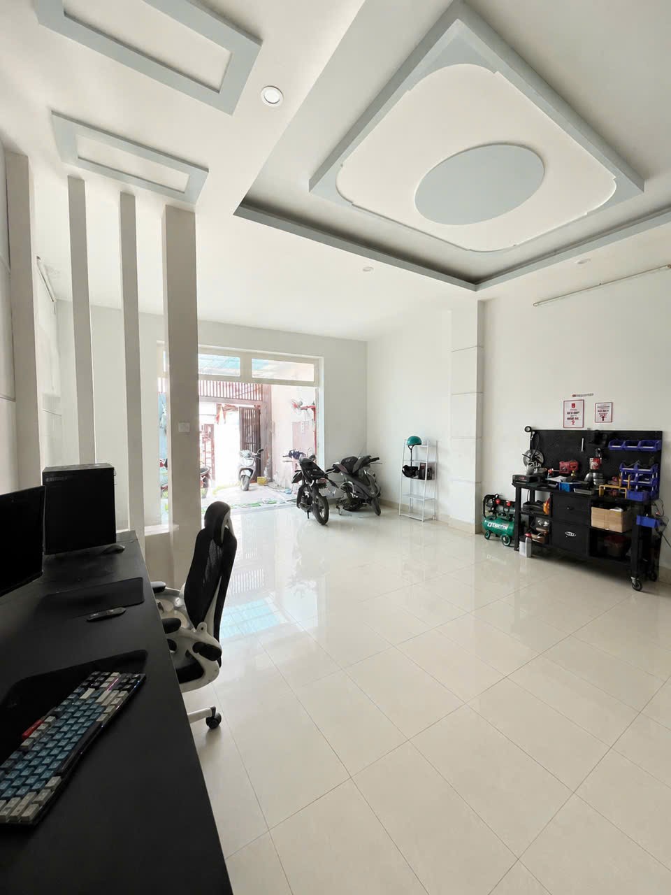 Bán nhà  đường số 10, Linh Xuân, Thủ Đức, TP HCM. DT  80m2, 2 tầng, sổ hồng riêng, giá 6,68  tỷ.