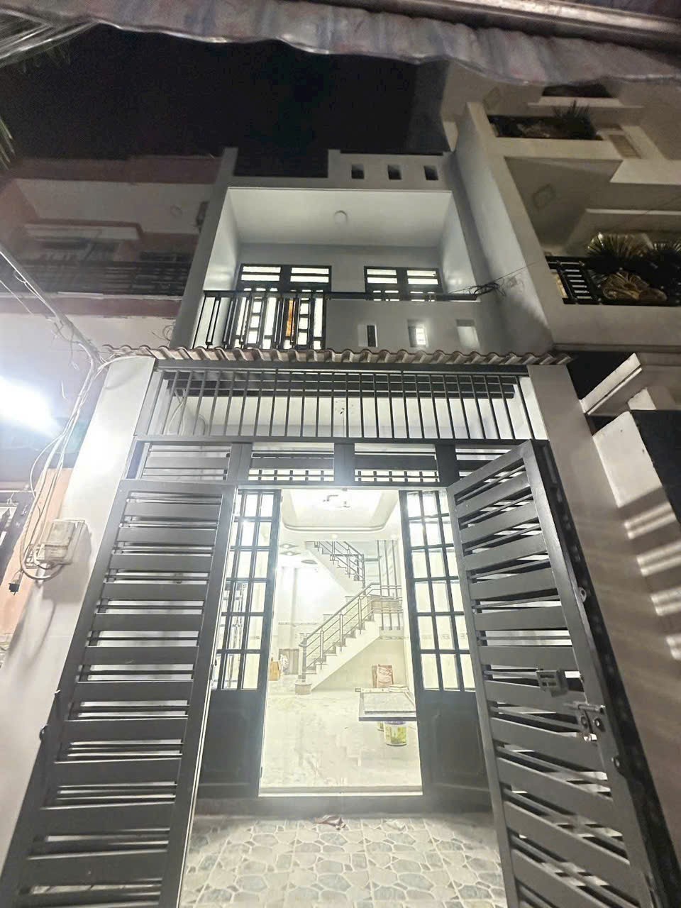 Bán nhà hẻm liên khu 8-9, Bình Hưng Hòa A dt 48m2 , 1 lầu , 3pn, 2wc giá 4,98 tỷ 2