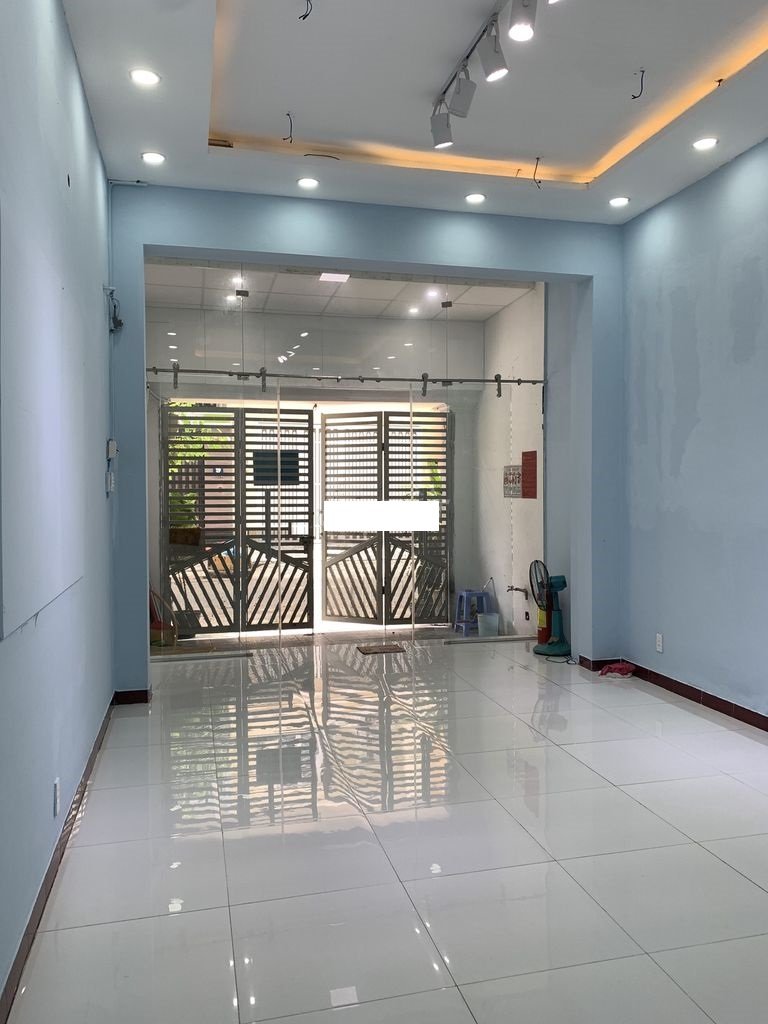 Cho thuê Nhà mặt tiền Tân Bình, Hồ Chí Minh, Diện tích 84m², Giá 20 Triệu/tháng