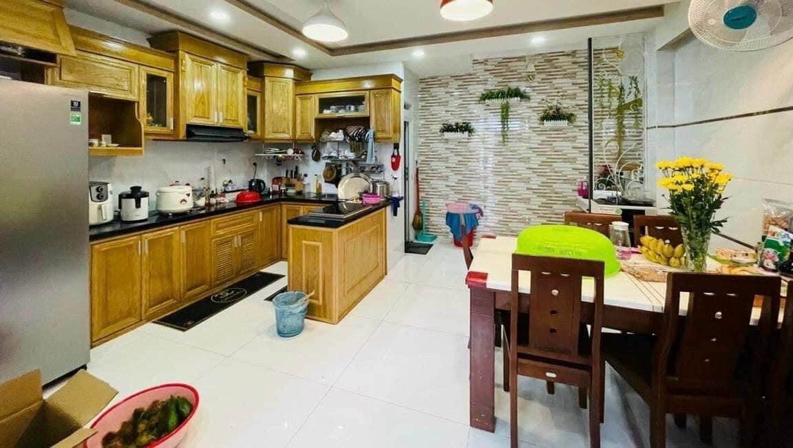 (Tân Phú) bán nhanh, nhà Vip Chế Lan Viên, 5x14m, 7.9 Tỷ Bớt, Diện tích: 70 m², Giá: 7.9 Tỷ - LH: 0706026518