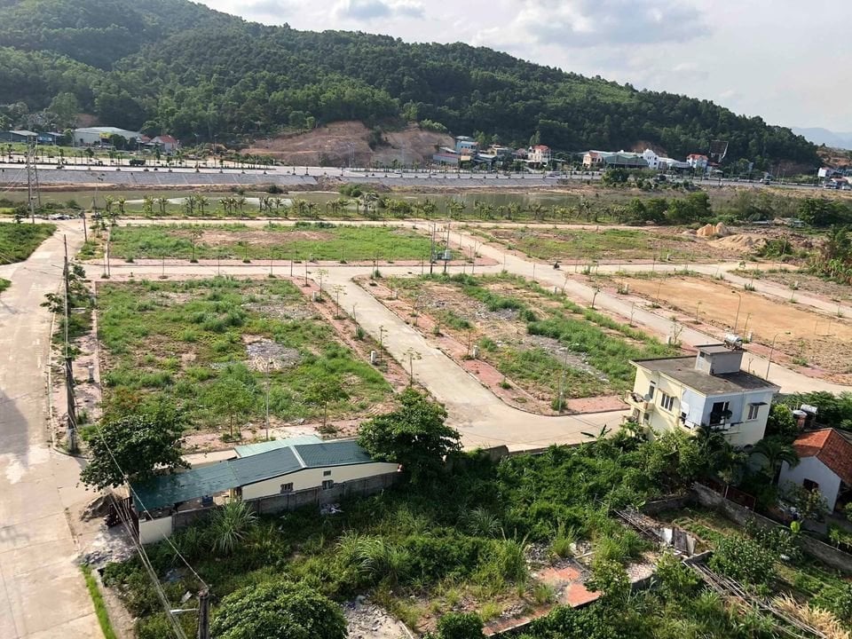 Cần bán Đất nền dự án Phường Hùng Thắng, Hạ Long, Diện tích 70m², Giá 57 Triệu/m²